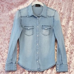 ❤ Body Central Denim Shirt ❤